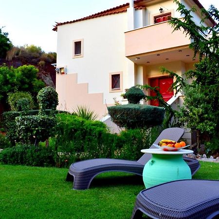 Irene'S Comfort Villa نيا إيبيدافروس المظهر الخارجي الصورة