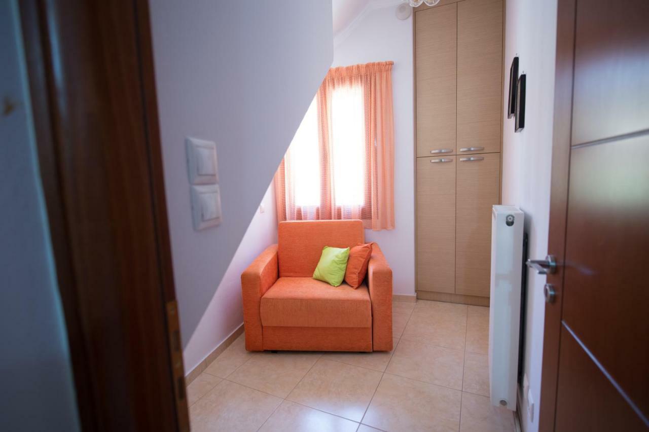Irene'S Comfort Villa نيا إيبيدافروس المظهر الخارجي الصورة